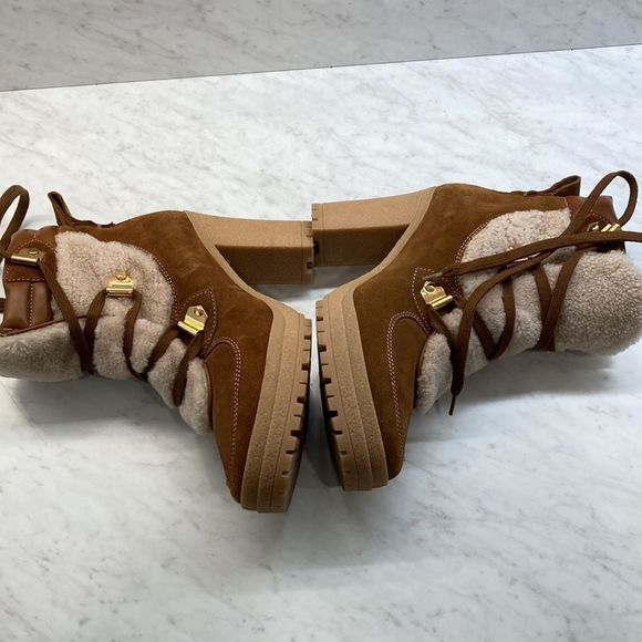 See By Chloe Karla Shearling Block Heel Boots Size 38 Preowned - Picture 4 of 10